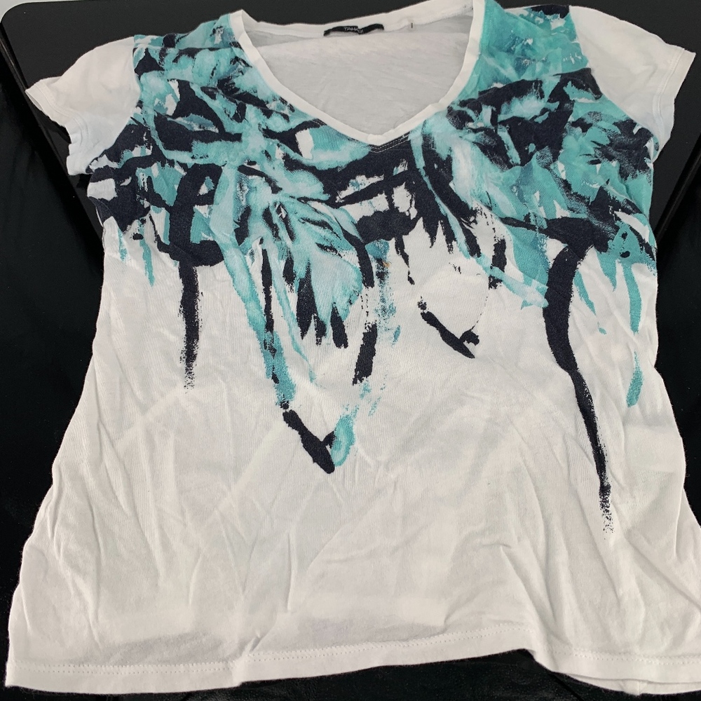 Tahari T Shirt